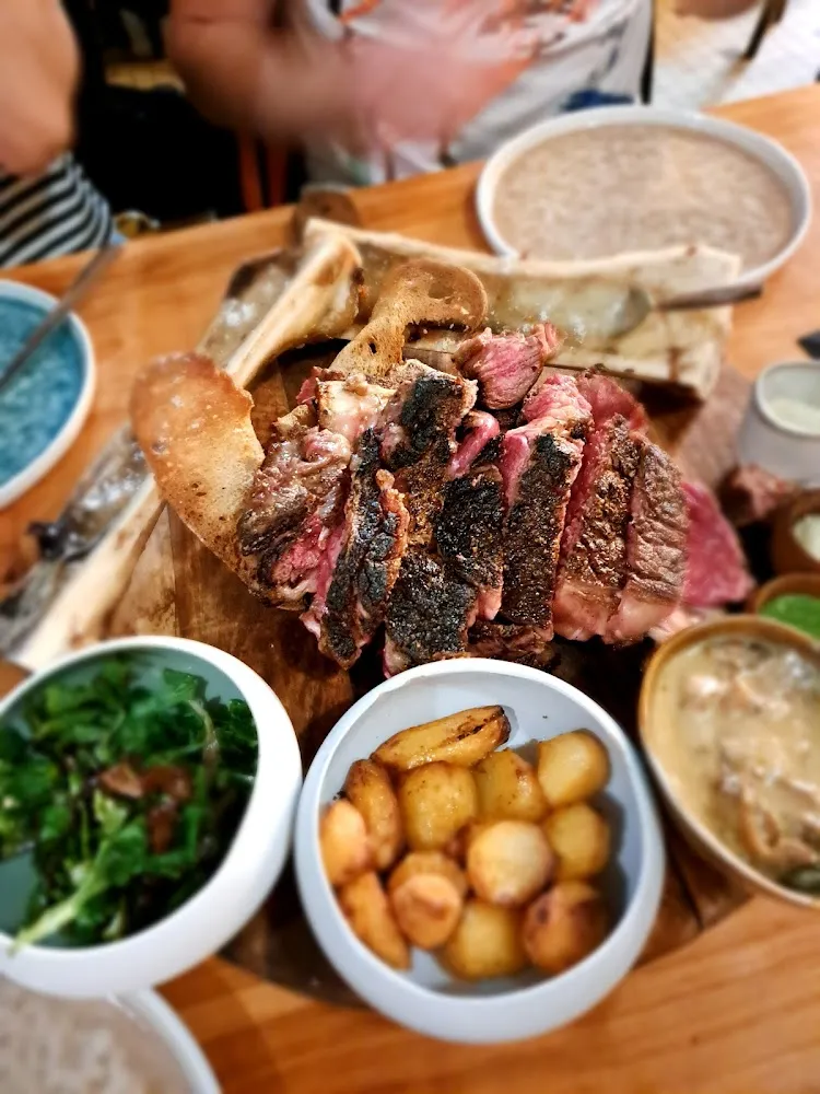 Côté de Bœuf 1kg Os À Moelle Pour 2 Personnes